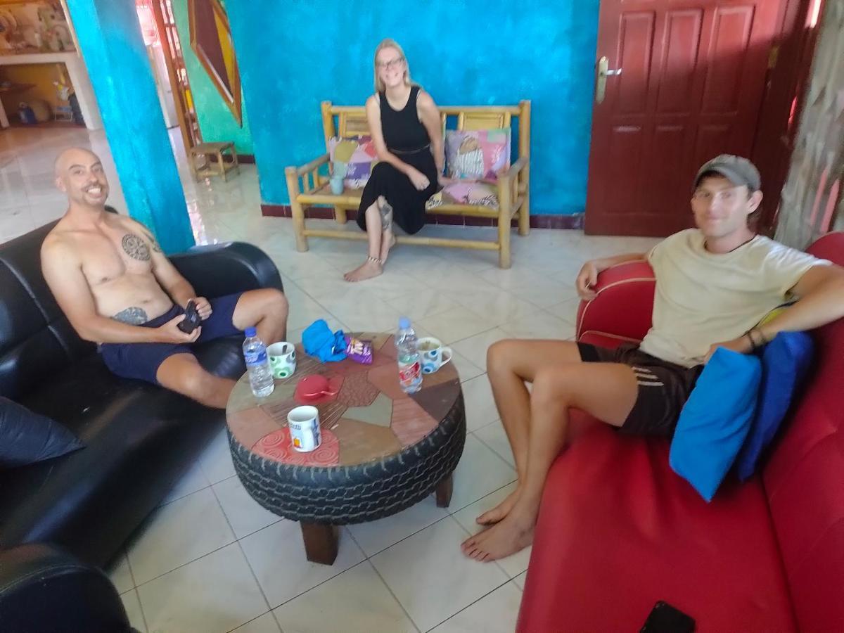 Casa Minha Backpackers Hostel Dili Extérieur photo